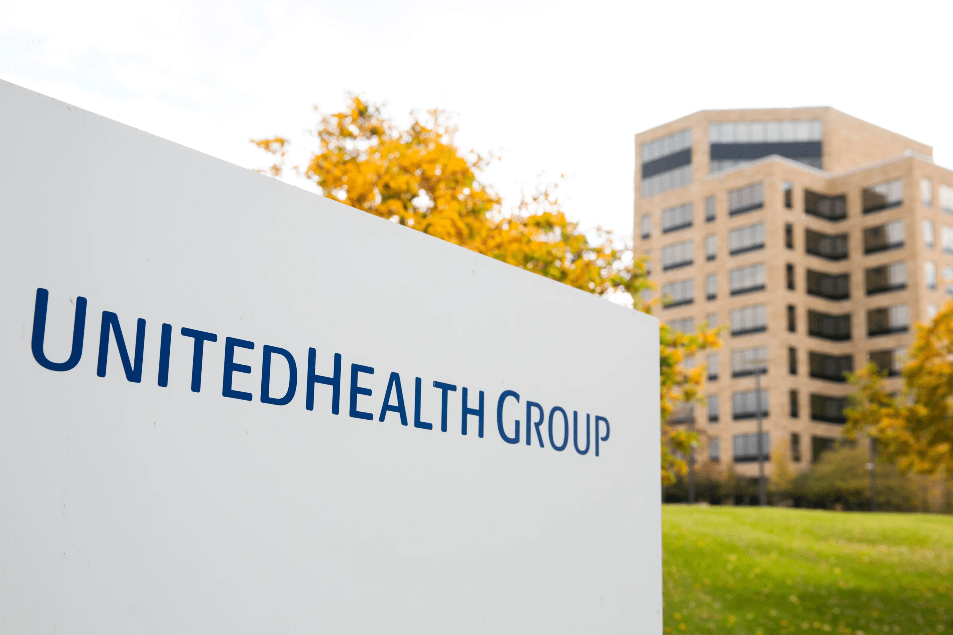 UnitedHealth contratando Atendimento e Auxiliar de Enfermagem