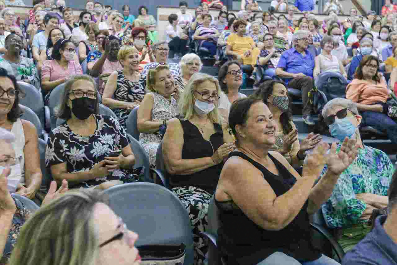 Faculdade Aberta para a Terceira Idade inscreve até 31 de julho