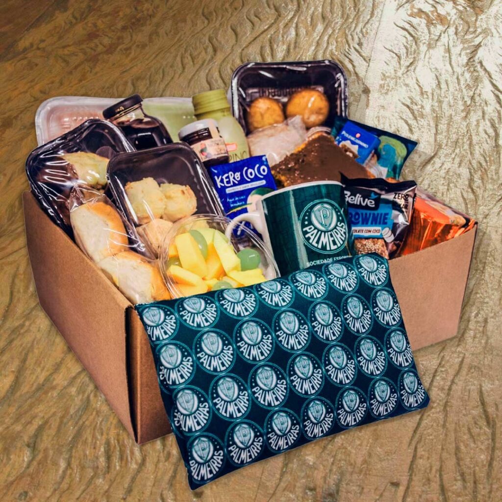 Cesta de café da manhã de time de futebol para o Dia dos Pais na Padaria Brasileira. Foto: Divulgação