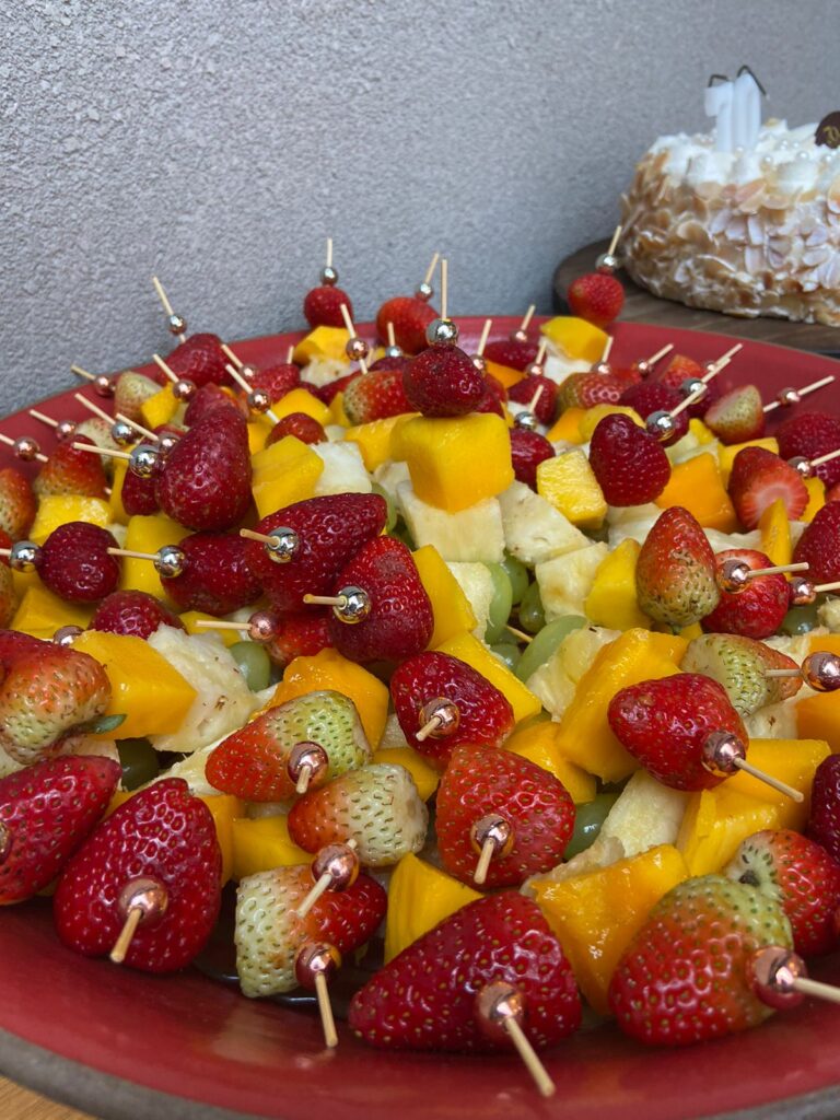 Ana Maria Braga apadrinha ação social da Padaria Brasileira 
