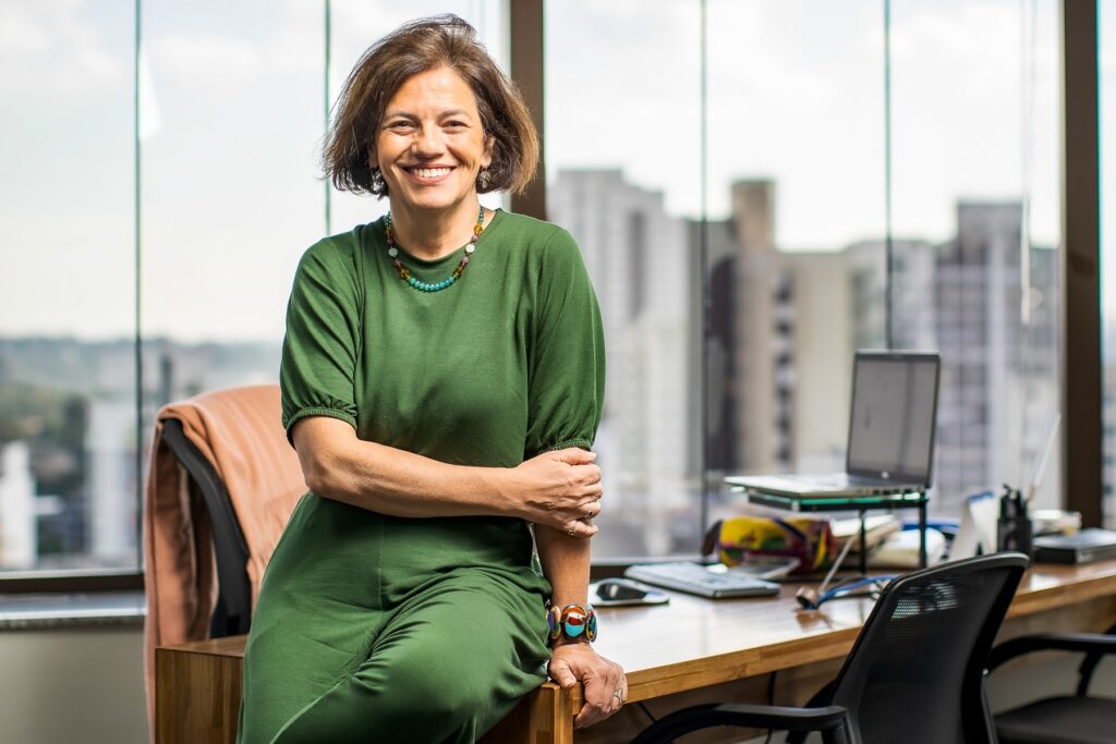 Hughes do Brasil aumenta presença feminina com Programa Plural. Foto: Valéria Motta, Vice-Presidente de RH da Hughes do Brasil/Divulgação