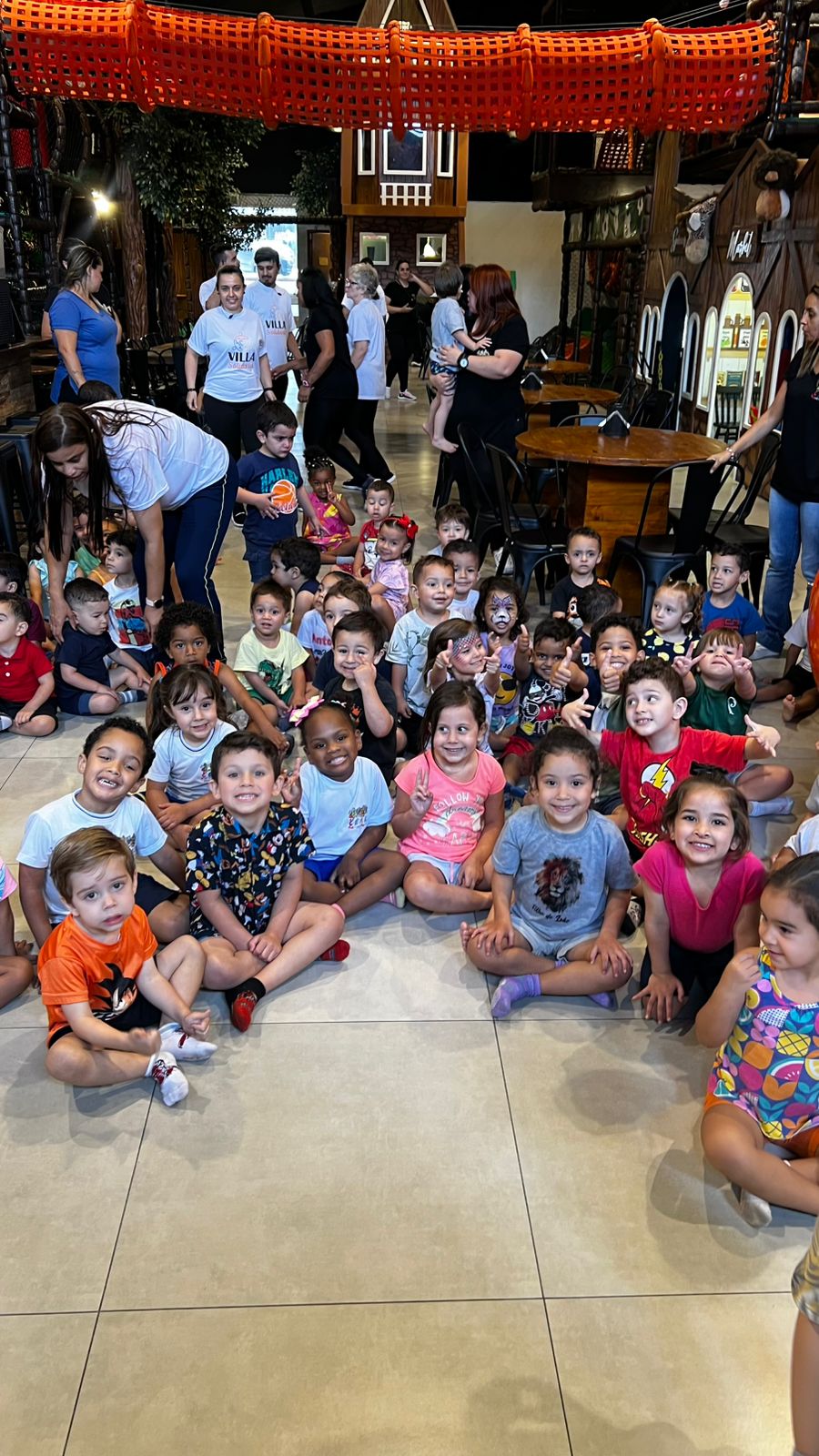 Evento solidário leva diversão para crianças da Próximos Passos