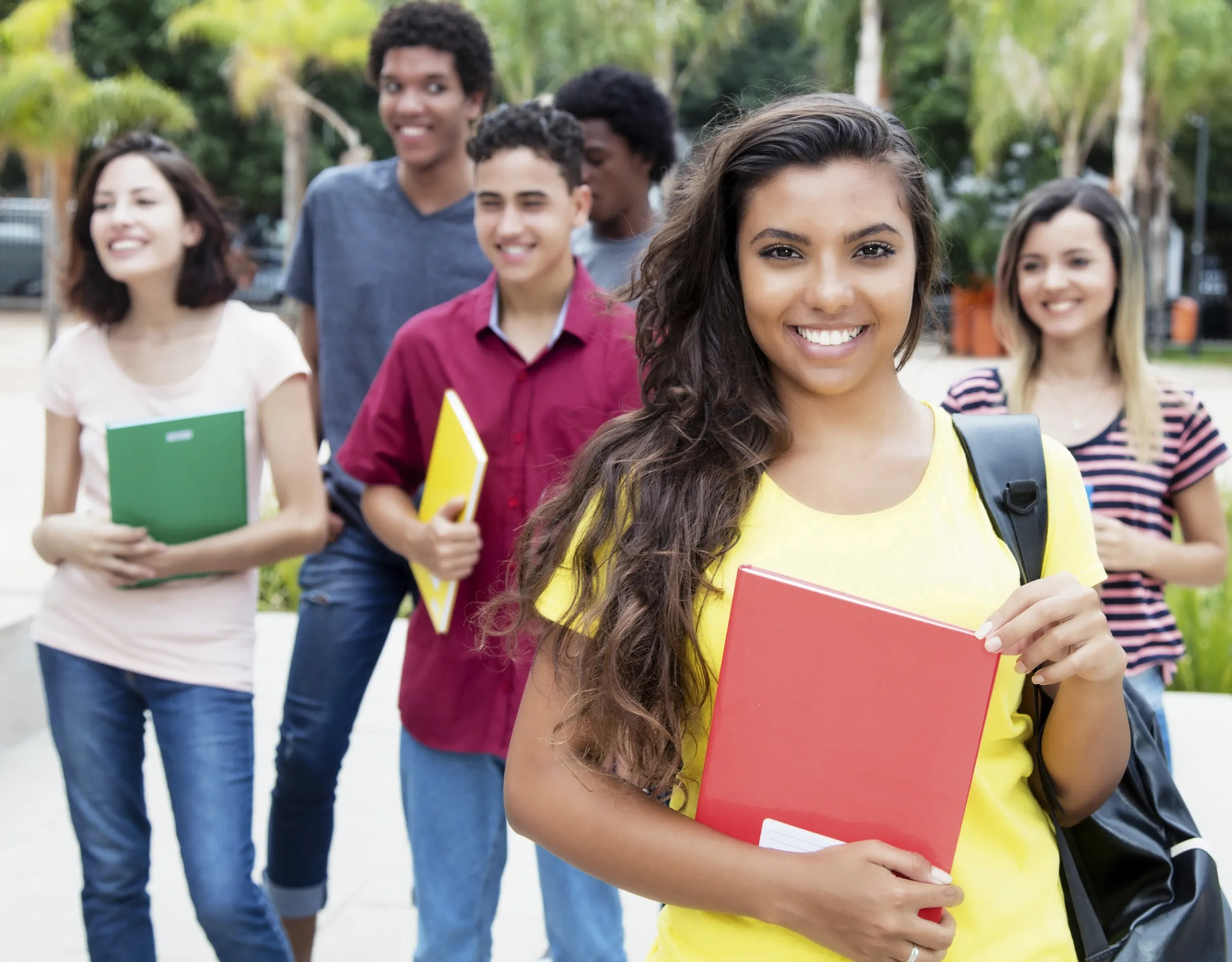 175 Vagas de Estágio em SP e RJ: Carrefour, Seguros Unimed e mais empresas