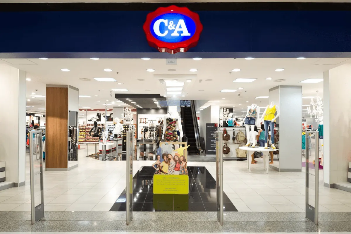 Rede Internacional de Lojas de Moda com vagas no RJ e SP