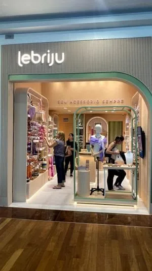 Lebriju Franquias para abrir em 2023!