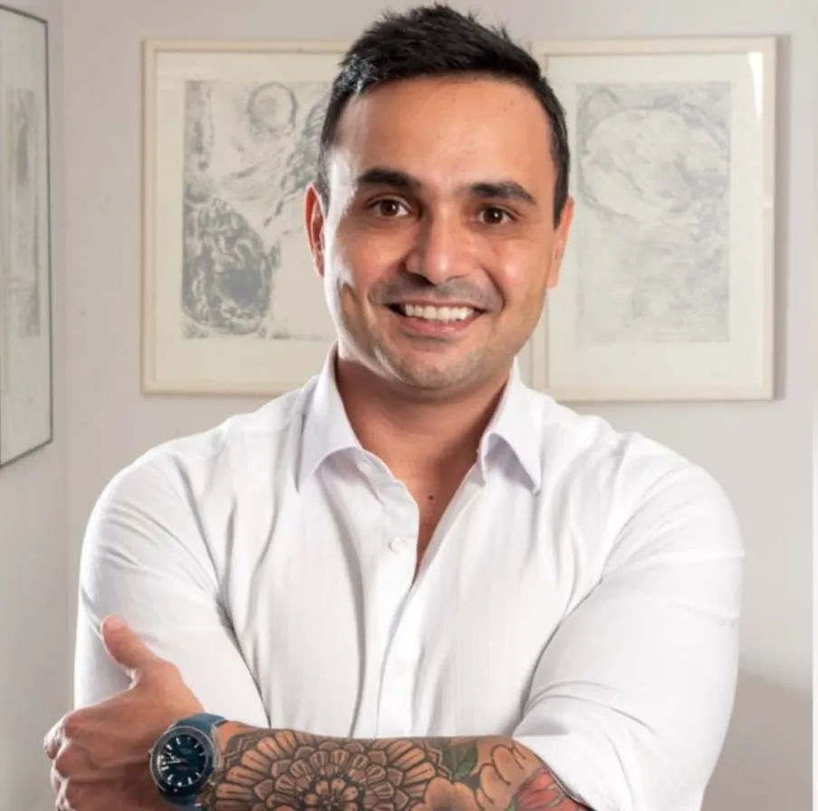 Empreendedores Individuais no Brasil: +2,5 milhões em 2022. Michel Cury - CEO Brazil