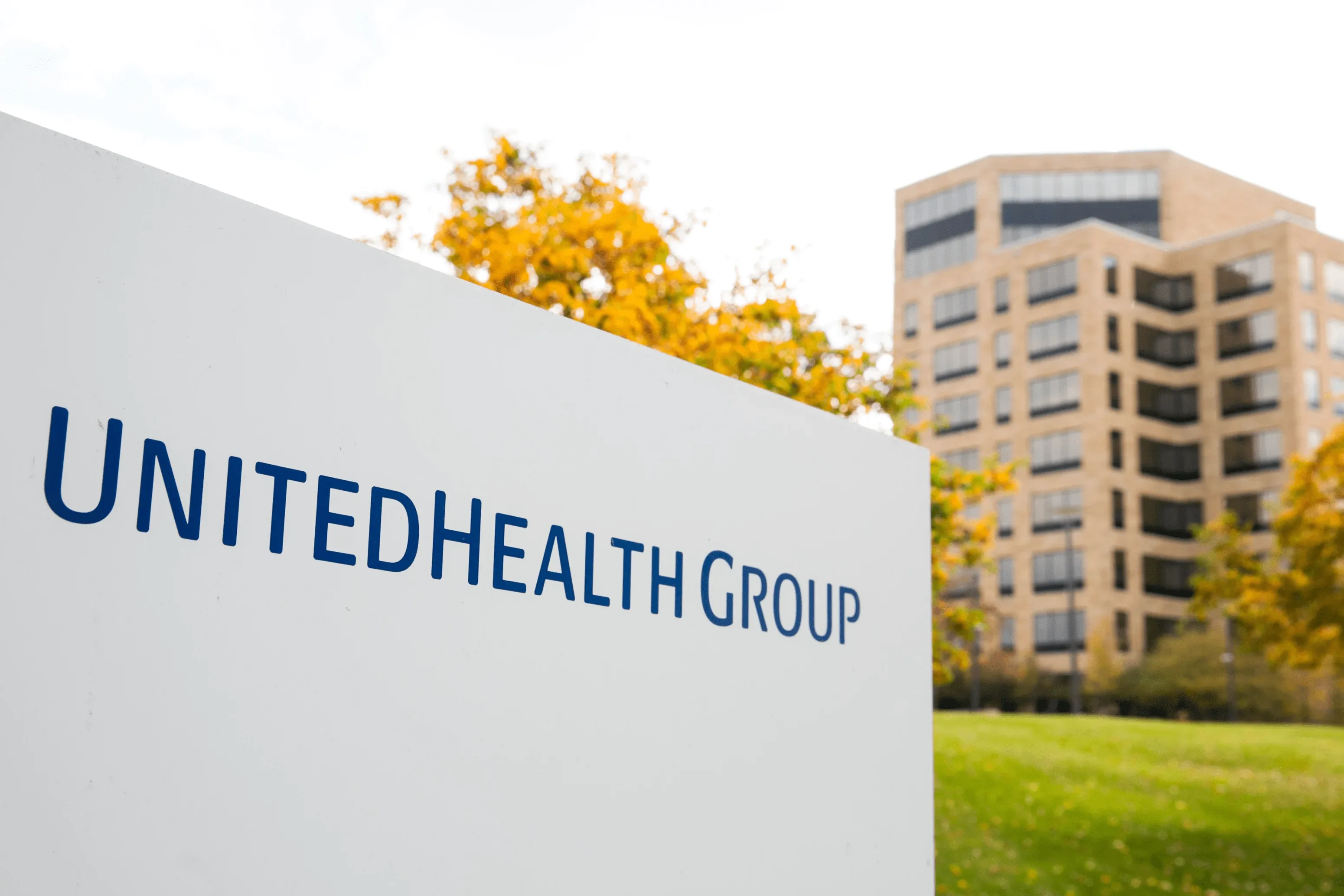 UnitedHealth contratando Atendimento e Auxiliar de Enfermagem