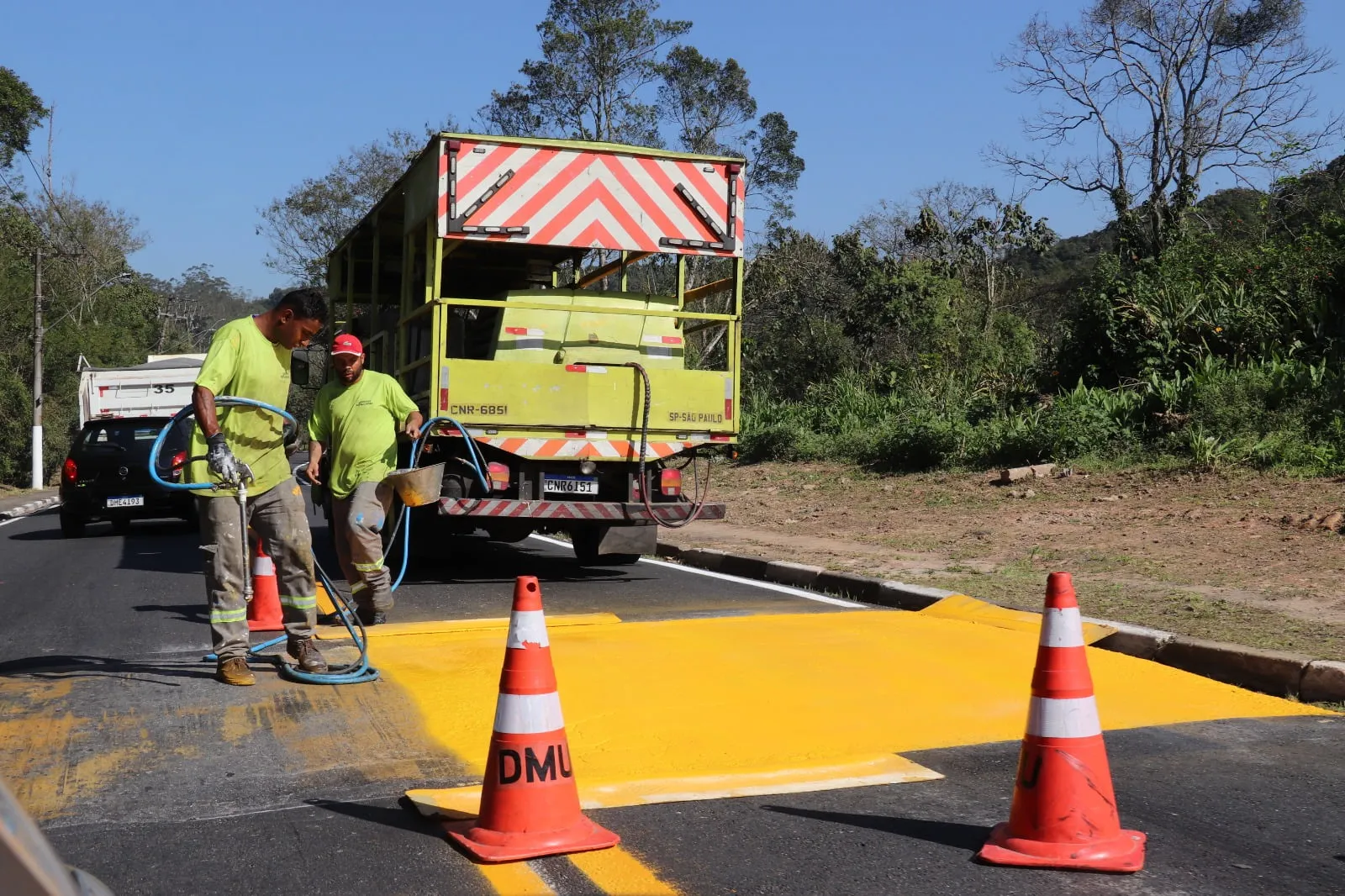 Revitalização da Estrada da Colônia entra na reta final