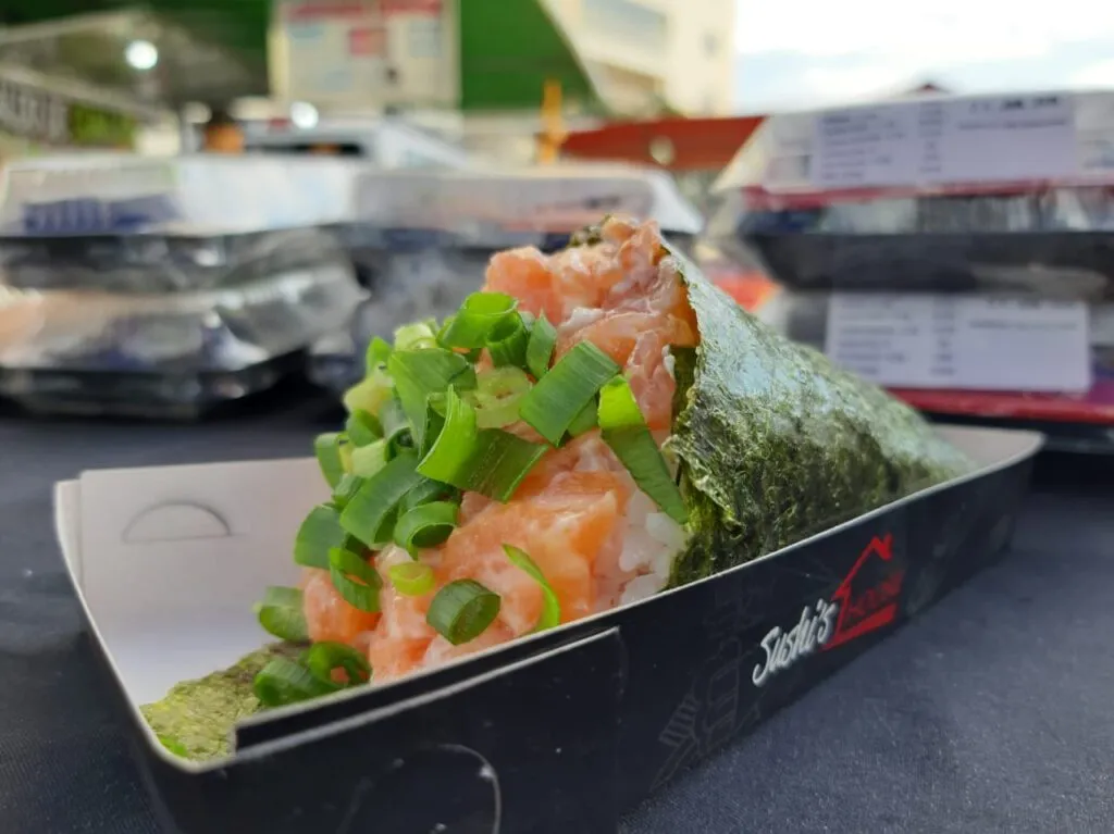 Temaki, Yakisoba, dog kebi coreano, Takoyaki, guiza e poke estão entre as opções gastronômicas da festa. 2° Festival Oriental de Ribeirão Pires traz gastronomia típica para centro da Estância. Foto: Divulgação