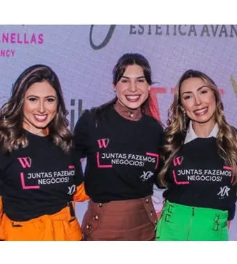 Martina El Atra, Carolina Rojas Viudes e Nathalia Audrey Cardoso (esquerda para a direita), fundadoras do W Meet. Foto: Divulgação