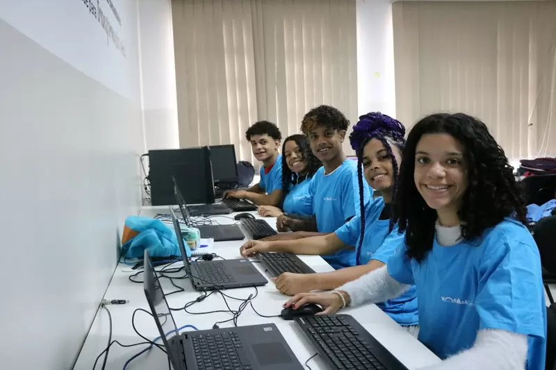 Web Designer e Recursos Humanos: Cursos Gratuitos na Vocação