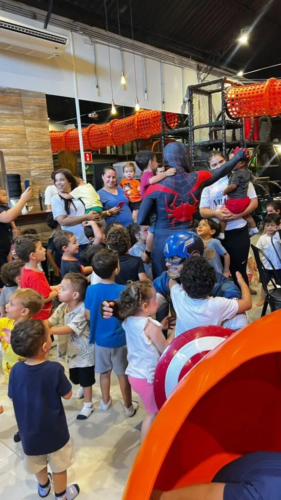 Evento solidário leva diversão para crianças da Instituição Próximos Passos
