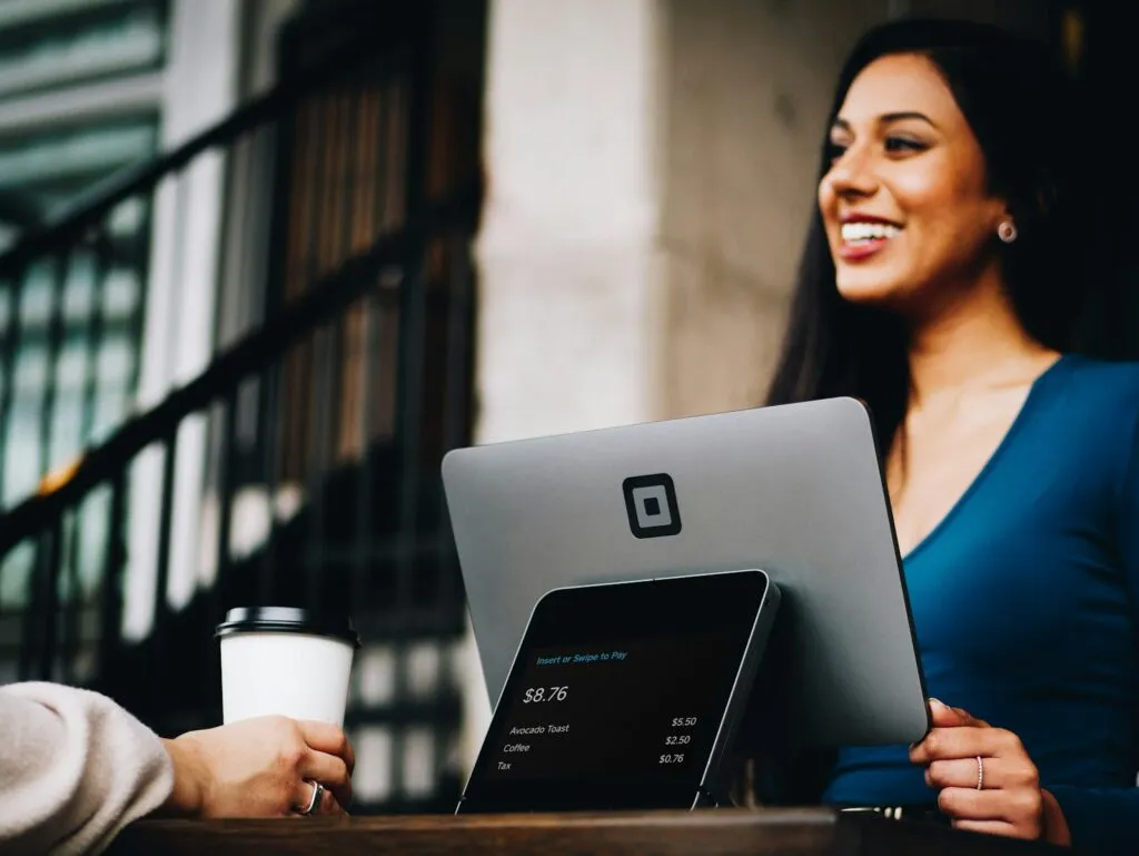 316 Vagas de Emprego: ABC, São Paulo, Remotas e mais gray computer monitor