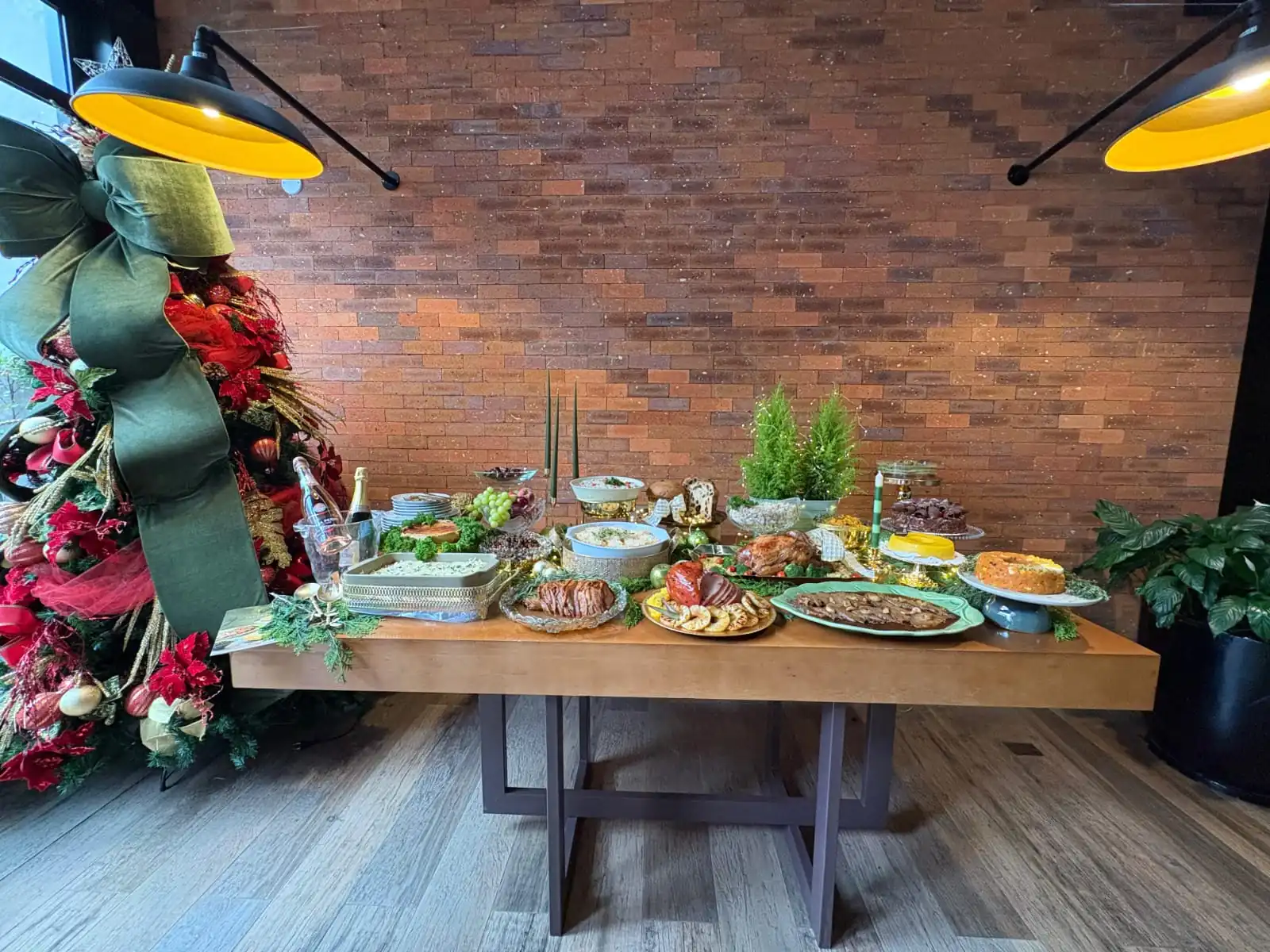 Ainda dá tempo de encomendar a ceia de fim de ano na Padaria Brasileira